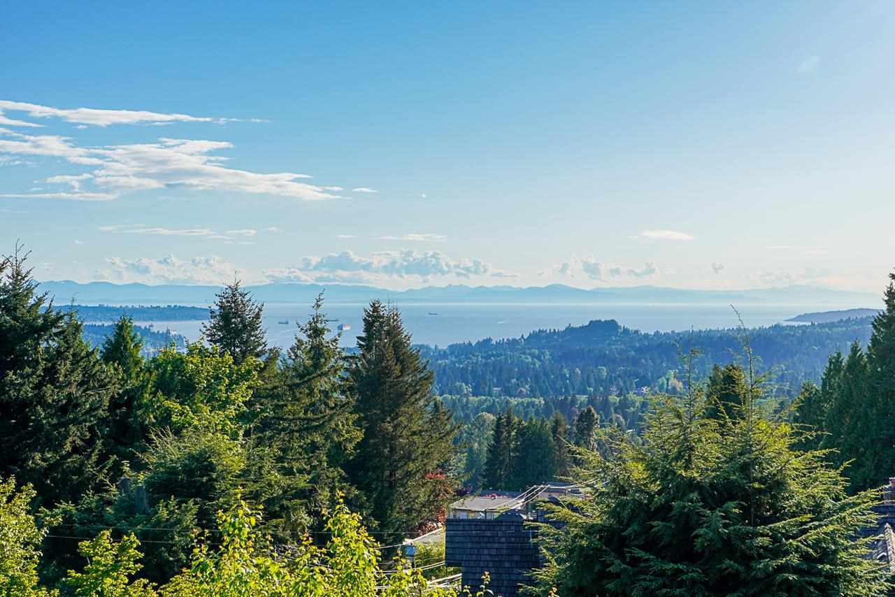 3955 St. Pauls Avenue, North Vancouver, BC, V7N 1T4