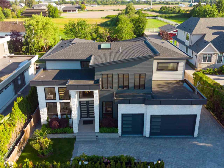 7680 Steveston Highway, Richmond, BC, V7A 1M2