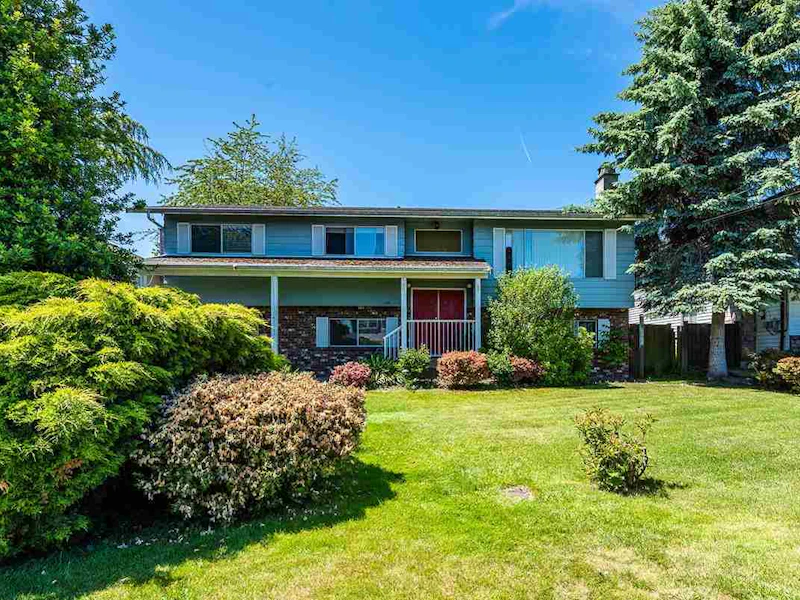 1489 161st Street, Surrey BC V4A 4X9