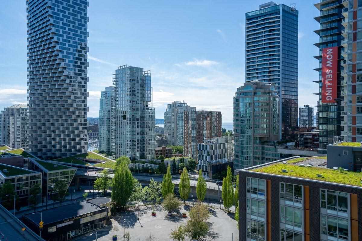 1501-1325 Rolston Street, Vancouver, BC, V6B 0M2