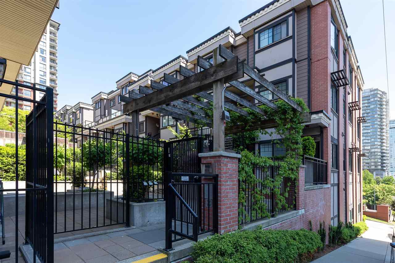 43-838 Royal Avenue, New Westminster, BC, V3M 1J9