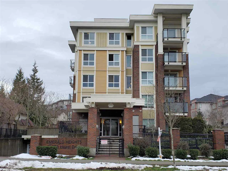611 - 13883 Laurel Drive, Surrey BC V3T 1A8