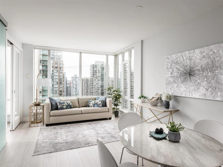 2004-535 Smithe Street, Vancouver, BC, V6B 0H2