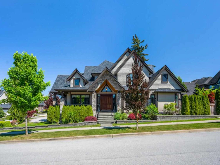 2770 161 Street, Surrey, BC, V3Z 3W1
