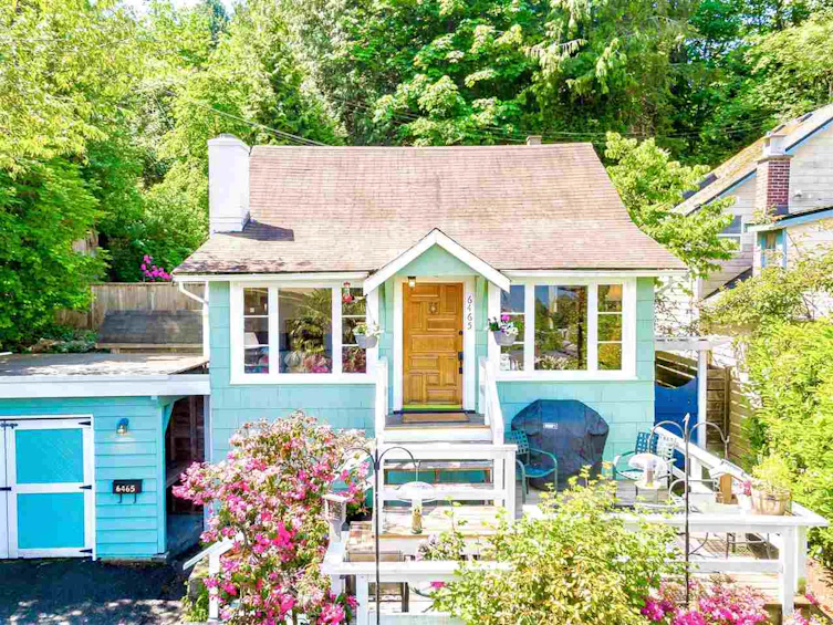6465 Raleigh Street, West Vancouver, BC, V7W 2C9
