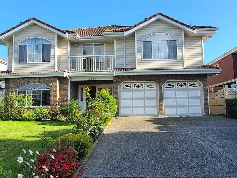 12722 68a Avenue, Surrey BC V3W 1H7