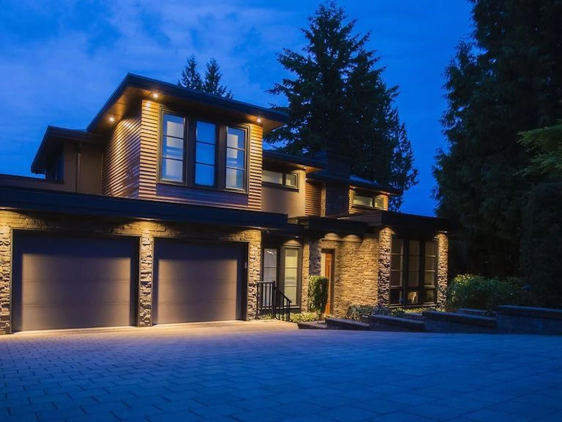 933 Beaumont Drive, North Vancouver BC V7R 1P5