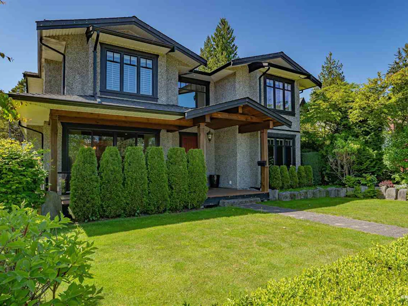 1707 Grand Boulevard, North Vancouver BC V7L 3Y3