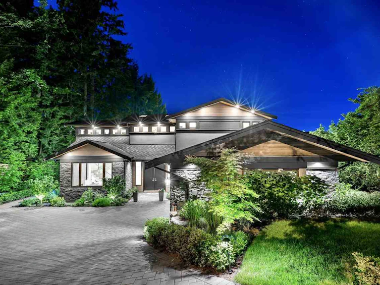 5416 Marine Drive, West Vancouver, BC, V7W 2R2