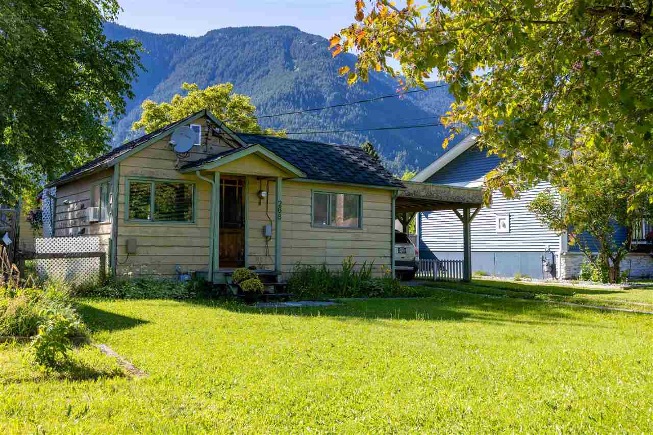 268 Cariboo Avenue, Hope, BC, V0X 1L0