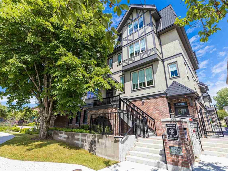 471 W 63rd Avenue, Vancouver, BC, V5X 0J1