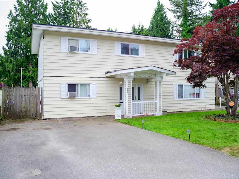 32070 Holiday Avenue, Mission BC V2V 2N1