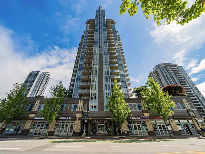 1903 - 3008 Glen Drive, Coquitlam BC V3B 0J5