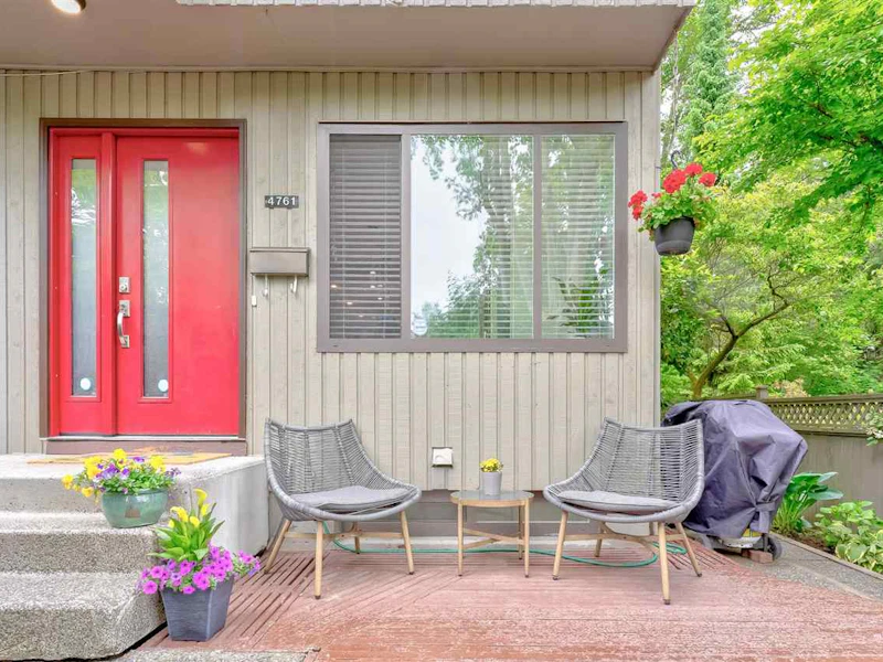 4761 Cedarglen Place, Burnaby BC V5G 4B6