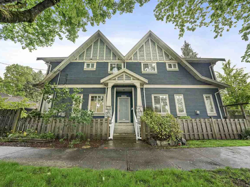 1885 E 13th Avenue, Vancouver BC V5N 2B9