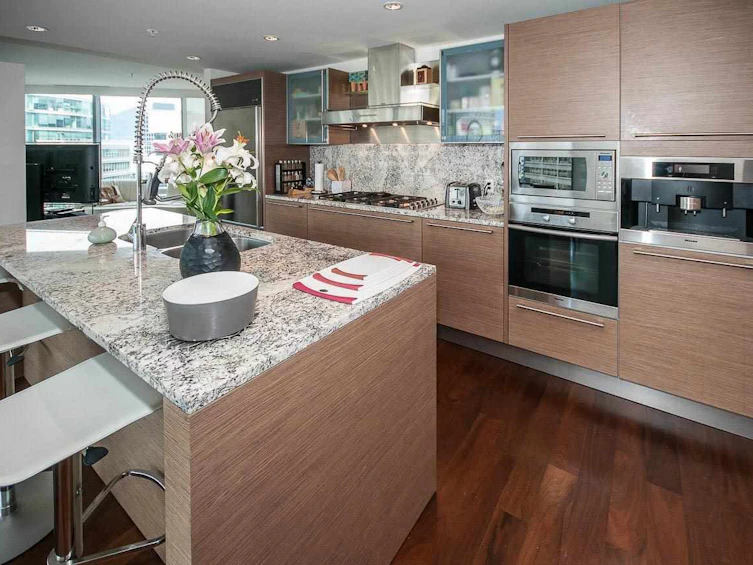 1902-1111 Alberni Street, Vancouver, BC, V6E 4V2
