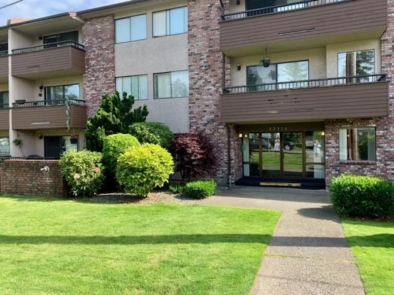 206 - 33956 Essendene Avenue, Abbotsford BC V2S 6E7