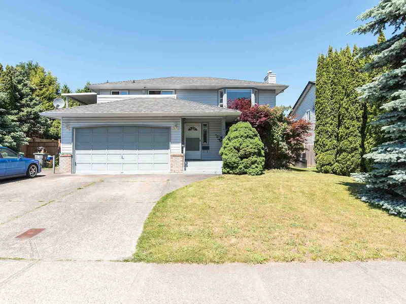 18701 56th Avenue, Surrey BC V3S 7Y1