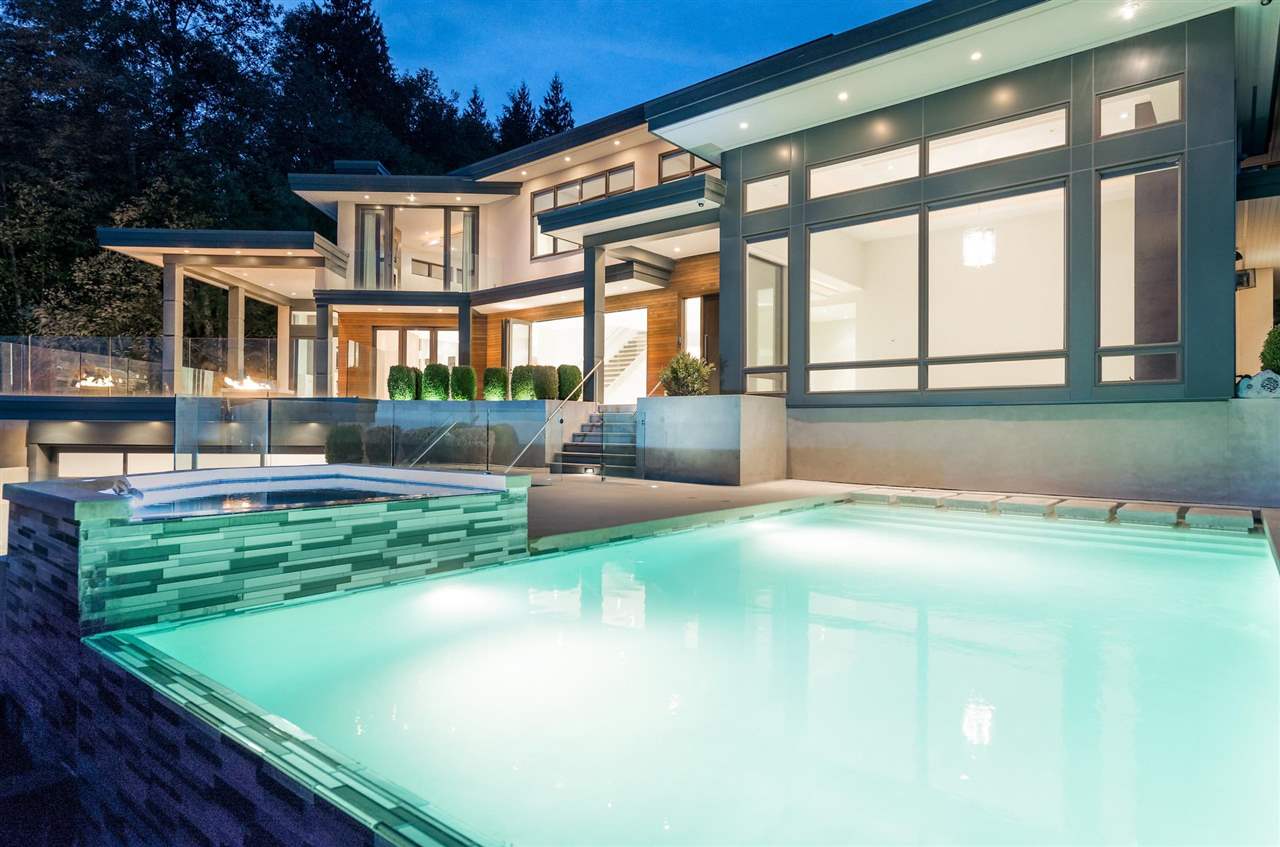 1495 Bramwell Road, West Vancouver, BC, V7S 2N8