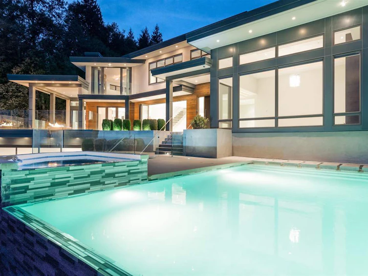 1495 Bramwell Road, West Vancouver, BC, V7S 2N8