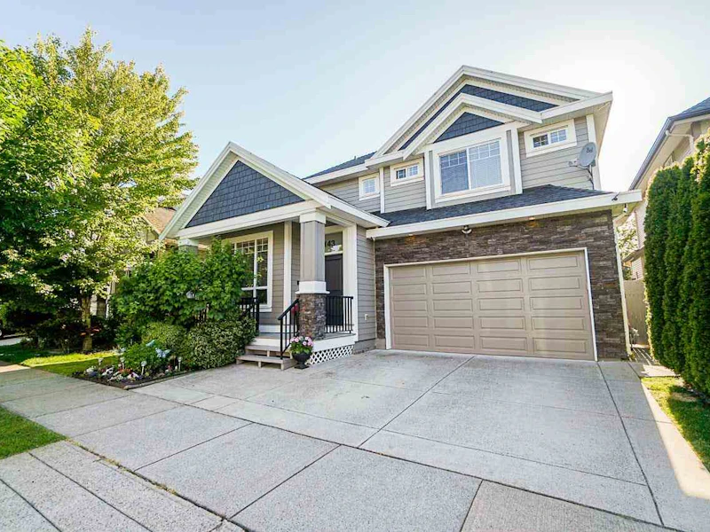 7143 194b Street, Surrey BC V4N 5Z4