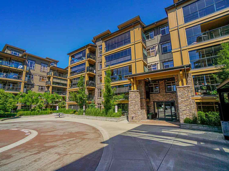 A408-8218 207a Street, Langley, BC, V2V 0N8