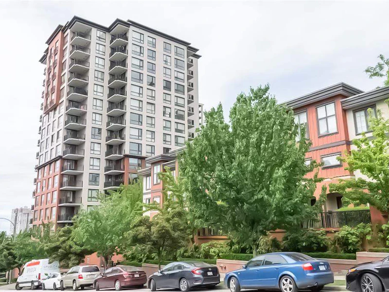 1504 - 833 Agnes Street, New Westminster BC V3M 0B1