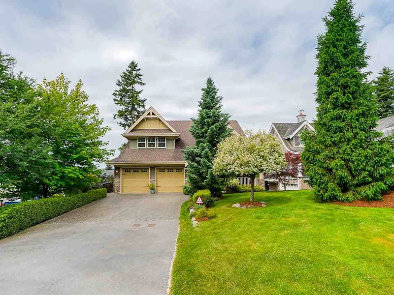 5723 182nd Street, Surrey BC V3S 4M5
