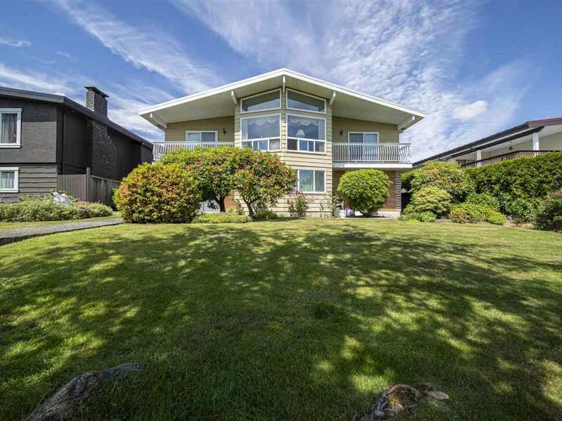 6605 Grant Street, Burnaby BC V5B 2K9