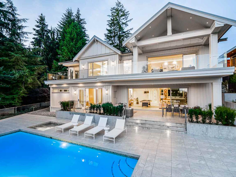4195 Rockridge Road, West Vancouver BC V7W 1A3
