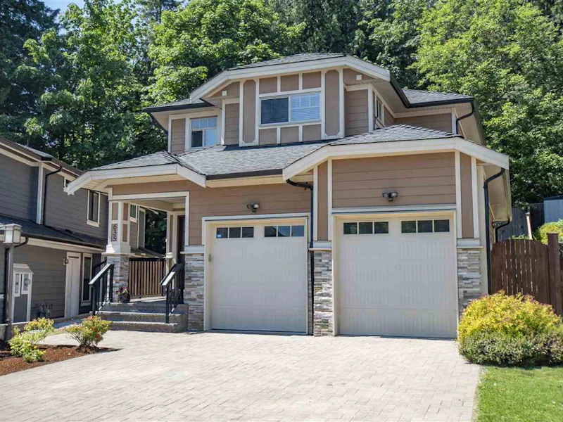 635 W 24th Close, North Vancouver BC V7M 0A3