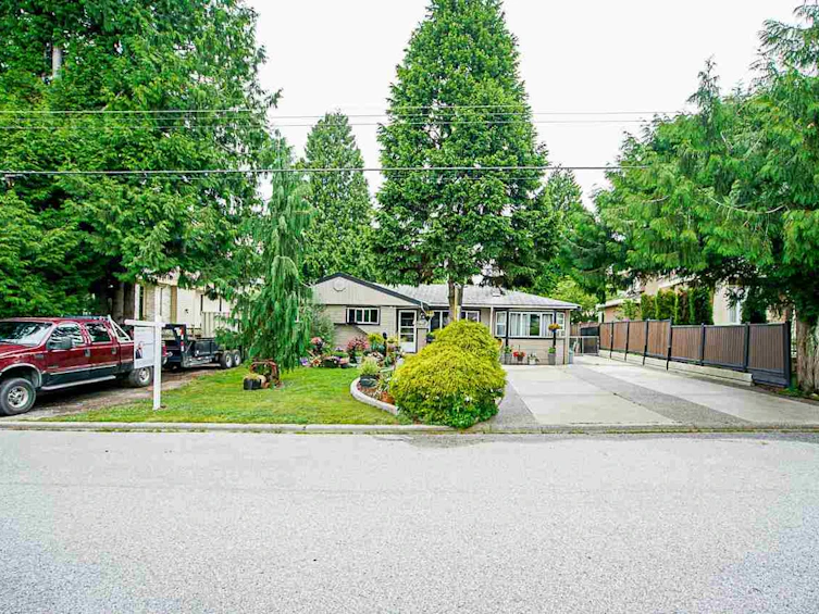 11687 74a Avenue, Delta, BC, V4C 1G6