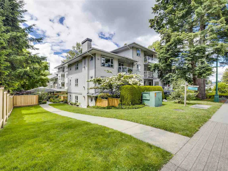 304-5577 Smith Avenue, Burnaby, BC, V5H 2K7