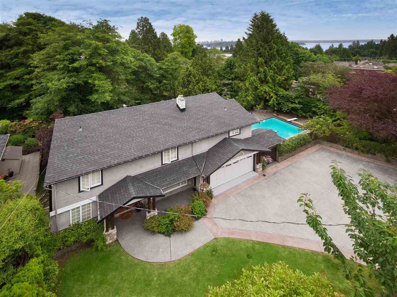 1840 St. Denis Place, West Vancouver, BC, V7V 3W7