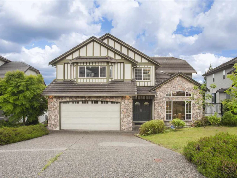 2640 Delahaye Drive, Coquitlam BC V3B 7E7