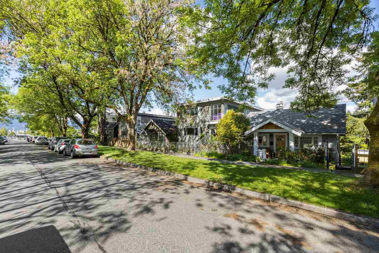 3076 Clark Drive, Vancouver, BC, V5N 3J1