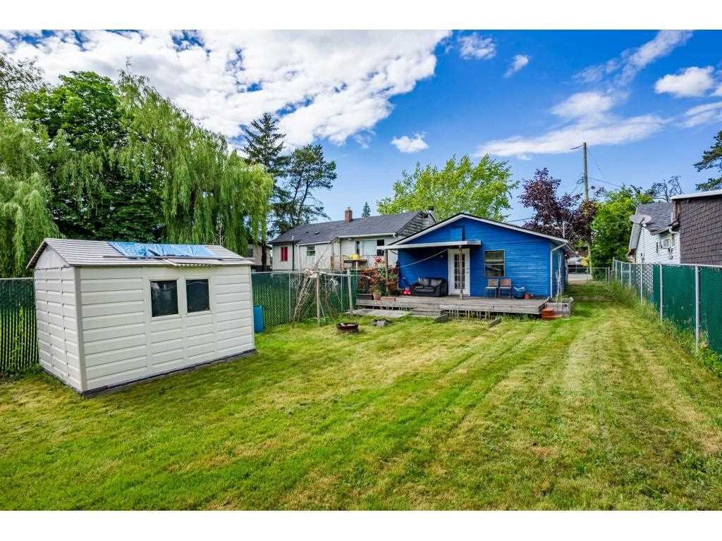 17458 58 Avenue, Surrey, BC, V3S 1L2