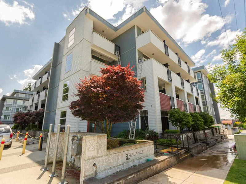 207 - 13678 Grosvenor Road, Surrey BC V3R 5E2