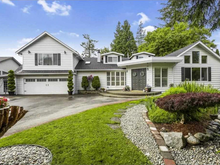11495 212 Street, Maple Ridge, BC, V2X 4Z4