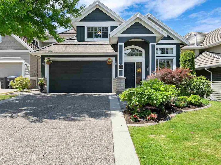 15536 36b Avenue, Surrey, BC, V3S 0H1