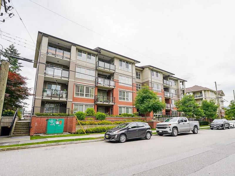 204 - 2288 Welcher Avenue, Port Coquitlam BC V3C 1X2