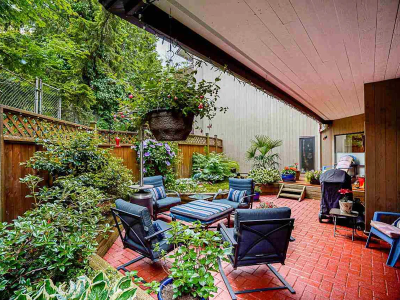 106 - 3191 Mountain Highway, North Vancouver BC V7K 2H4