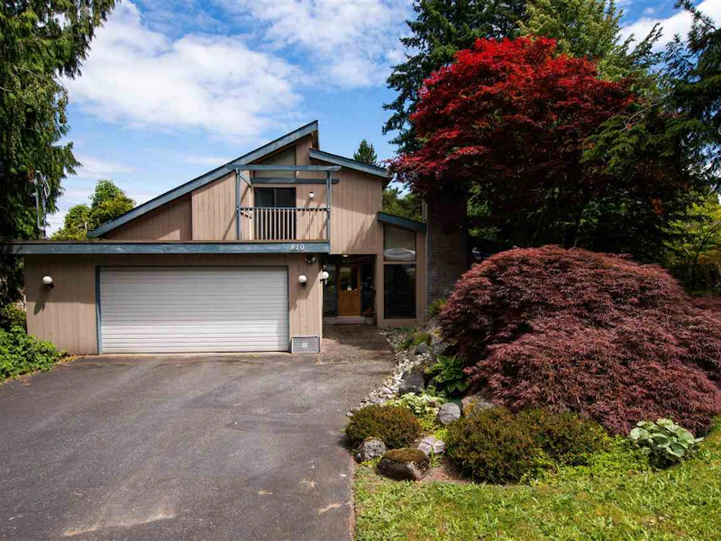 810 49th Street, Delta BC V4M 2P4