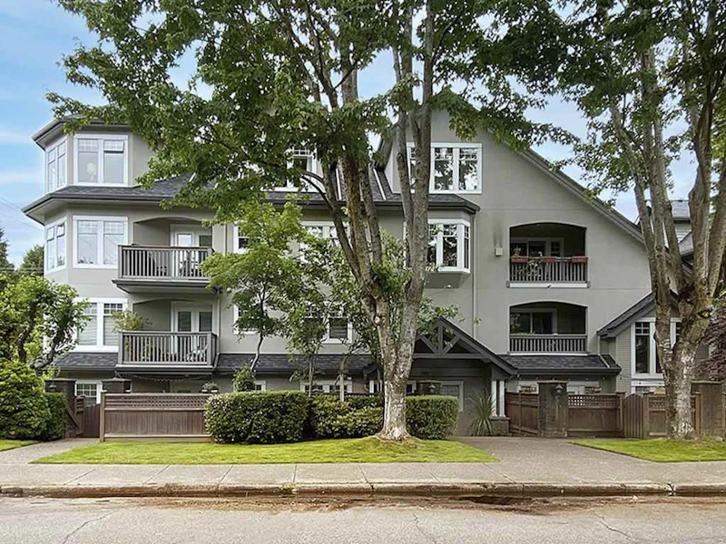401 - 1989 W 1st Avenue, Vancouver BC V6J 1G7