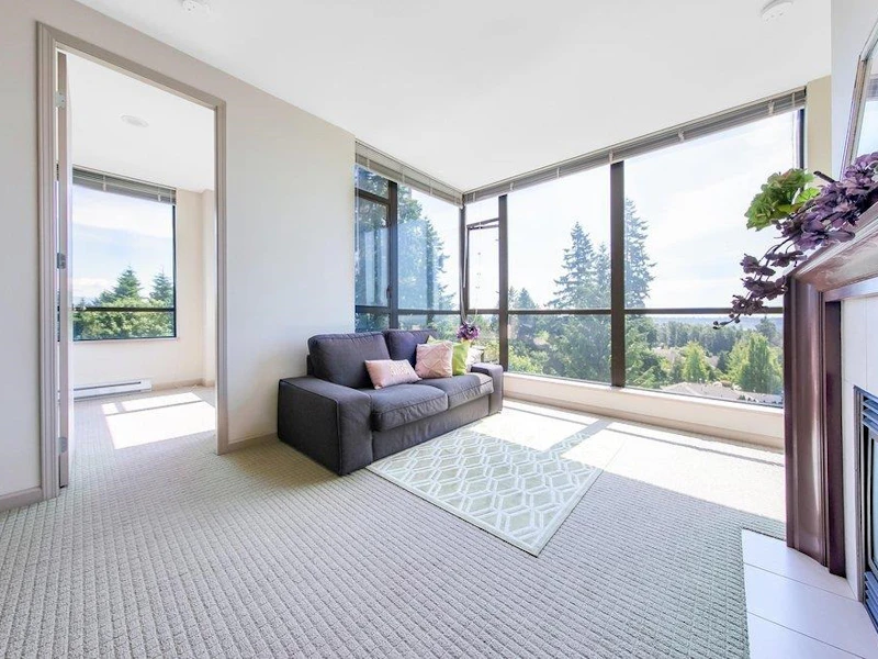 807 - 7388 Sandborne Avenue, Burnaby BC V3N 5C4