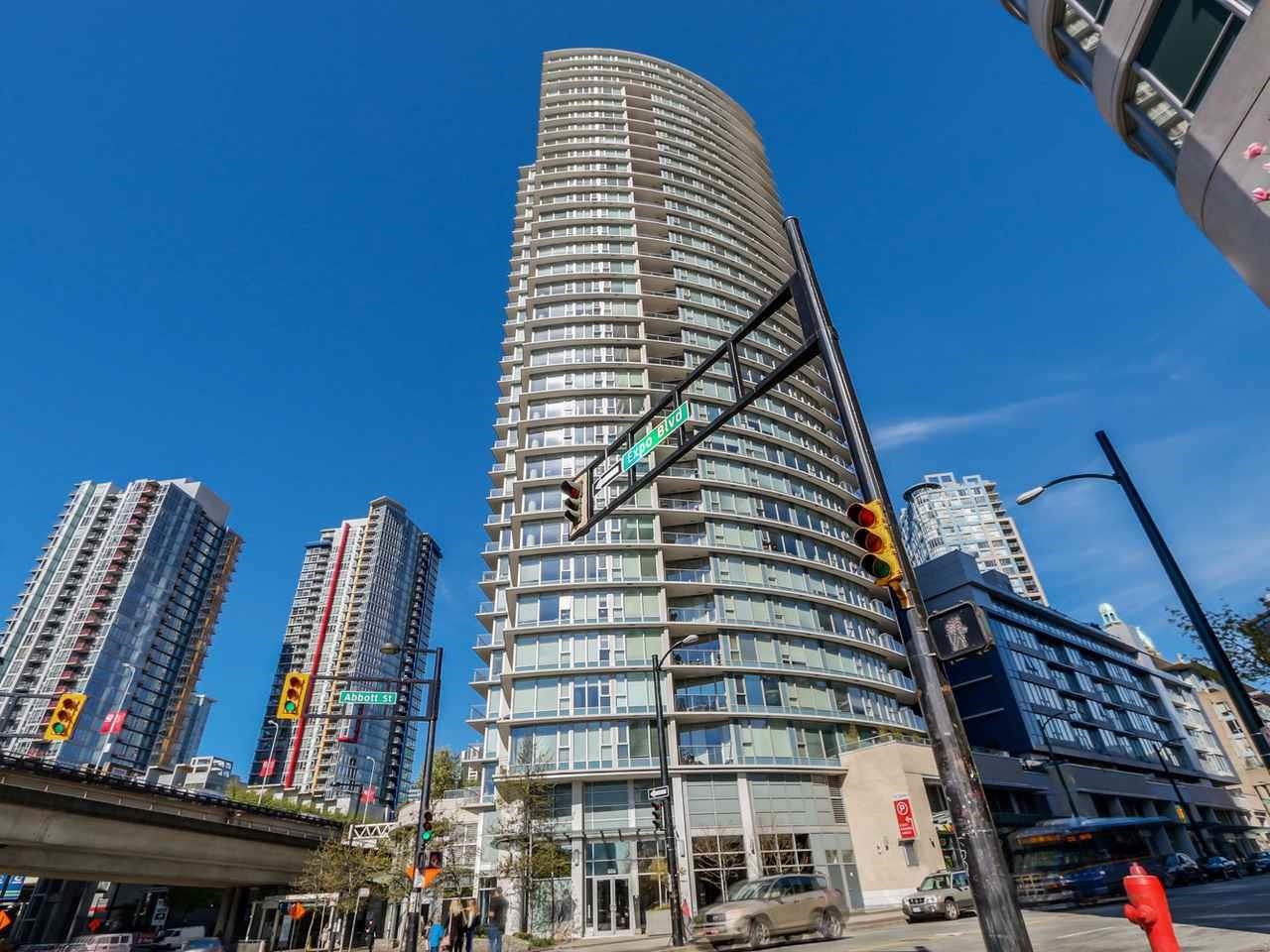 1105-689 Abbott Street, Vancouver, BC, V6B 0J2
