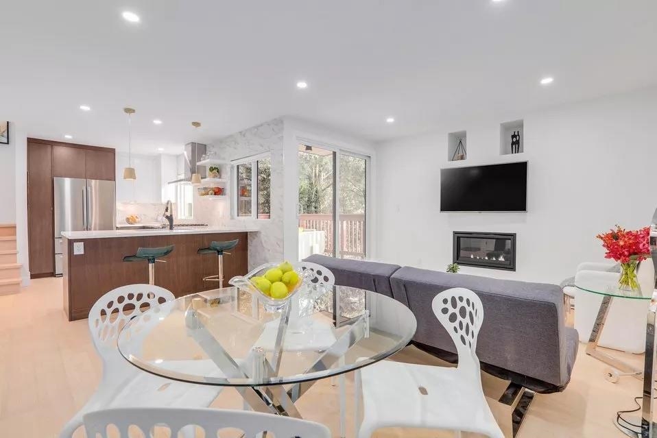 1338 Walnut Street, Vancouver, BC, V6J 3R3