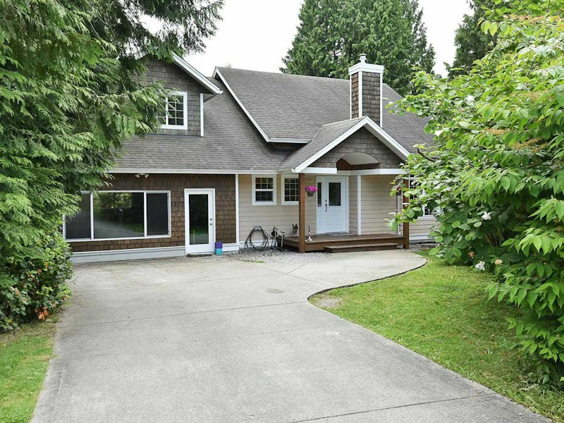 1457 Vernon Drive, Gibsons BC
