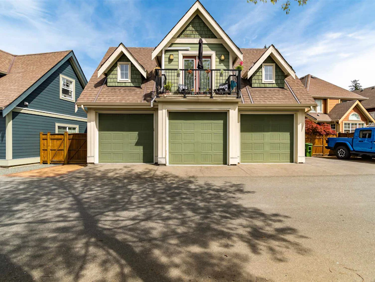 5915 Matsqui Street, Chilliwack, BC, V2R 0G6