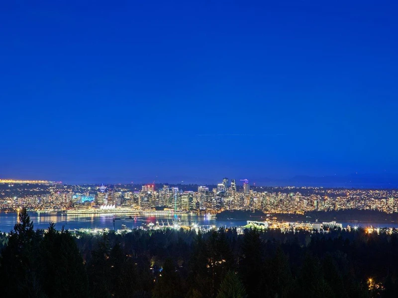 5181 Madeira Court, North Vancouver BC V7R 3K7